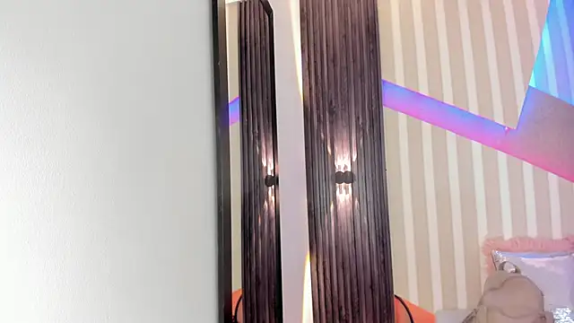 emily layton online show from October 4, 3:38 pm