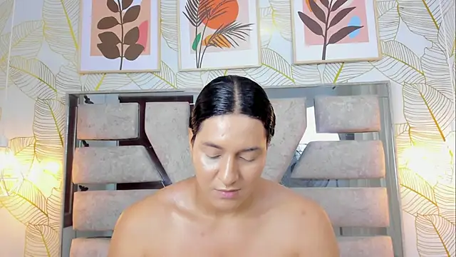 Alison Chan  online show from July 21, 9:15 pm