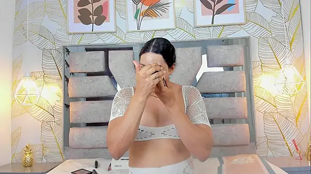 Alison Chan  online show from July 22, 9:16 pm