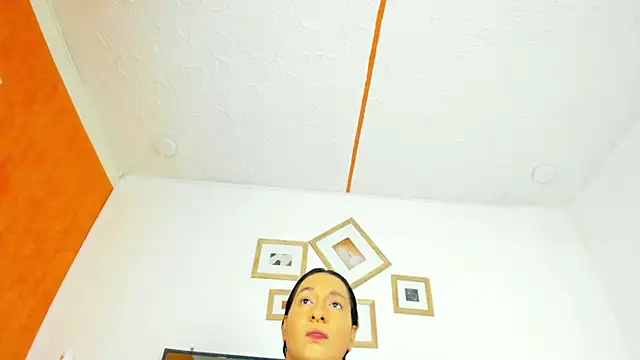 Alison Chan  online show from July 3, 9:21 pm