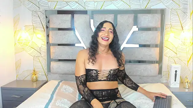 Alison Chan  online show from June 15, 10:10 pm