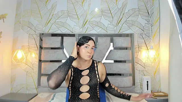 Alison Chan  online show from April 28, 11:19 pm