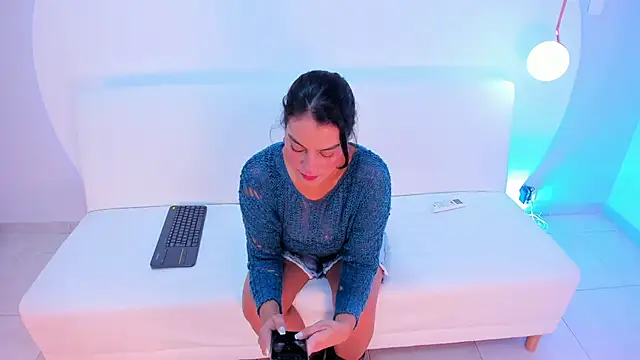 Ada Monroe10 online show from November 12, 1:42 pm