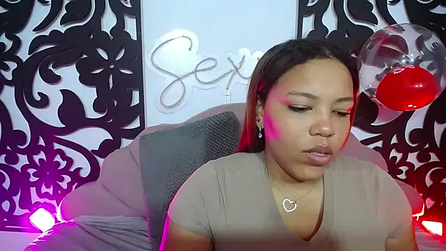 horny babyss online show from July 21, 3:18 am
