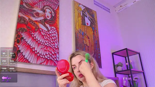 LiliBanger online show from August 3, 4:16 am