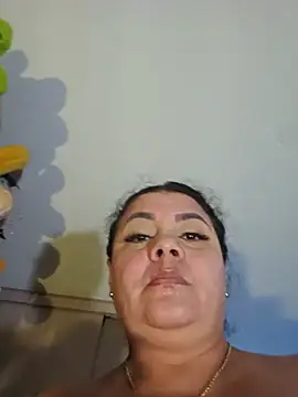 zandra milf  online show from August 3, 9:37 am
