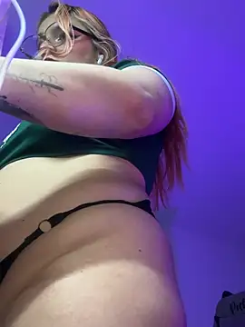 SophiaWeestt99 online show from July 1, 3:39 am
