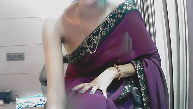 collage hoty online show from October 6, 5:07 pm