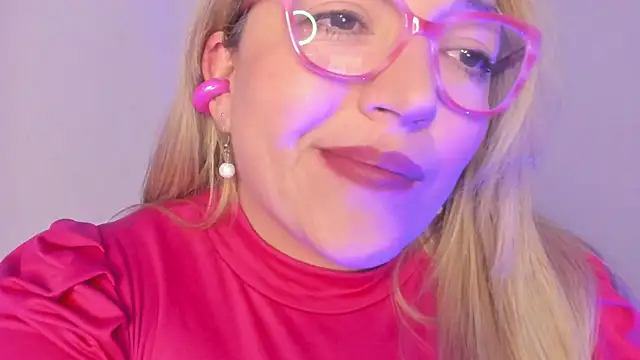 Naty Mature  online show from November 13, 5:45 pm