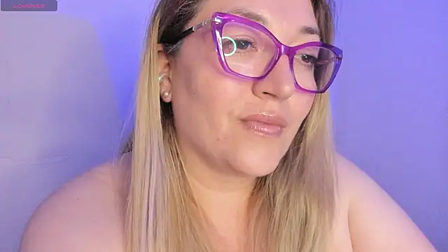 Naty Mature  online show from April 26, 8:06 pm