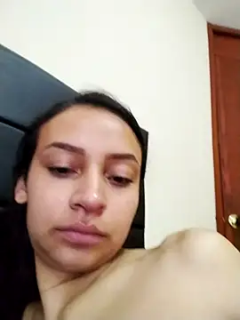 Snapshot of emma_ambar chatting on September 11, 5:46 pm emma ambar online show from September 11, 5:46 pm