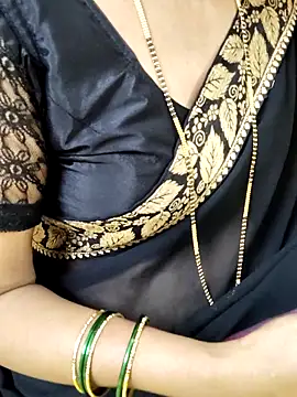 Snapshot of anuradha1432 chatting on September 12, 2:02 pm anuradha1432 online show from September 12, 2:02 pm