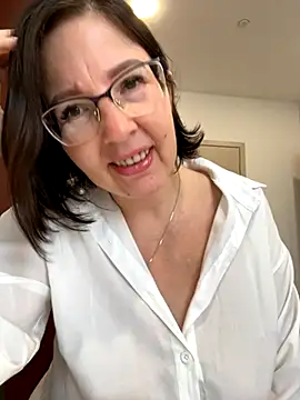 Snapshot of B_Bonya_m chatting on September 25, 3:49 am B Bonya m online show from September 25, 3:49 am