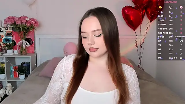 LittleKiitten online show from May 24, 2:49 pm