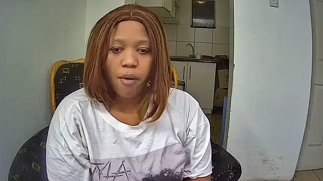 GoldenPussyXOXO online show from June 28, 5:52 pm