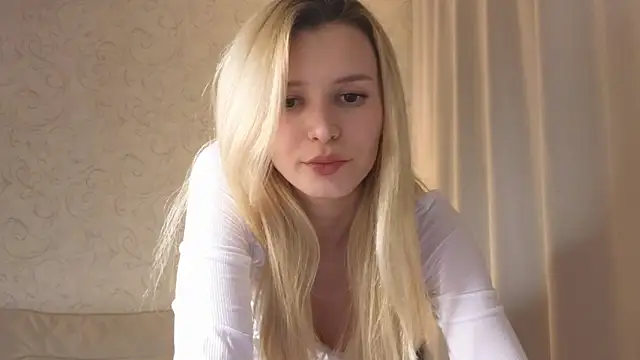 elsa limerence online show from April 27, 5:10 pm