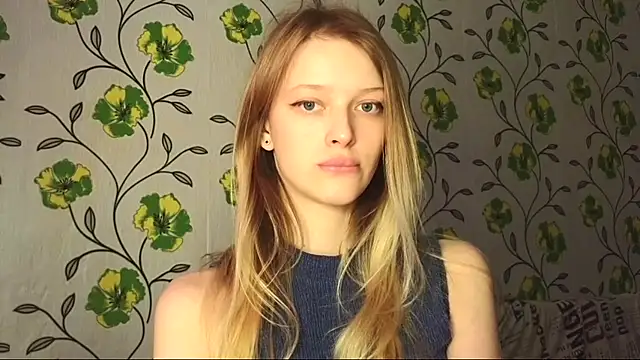 Evvie Summn1 online show from May 8, 7:22 am