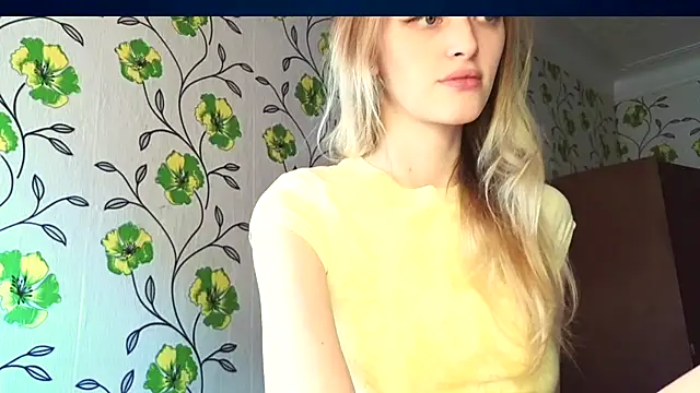 Evvie Summn1 online show from May 23, 2:26 pm