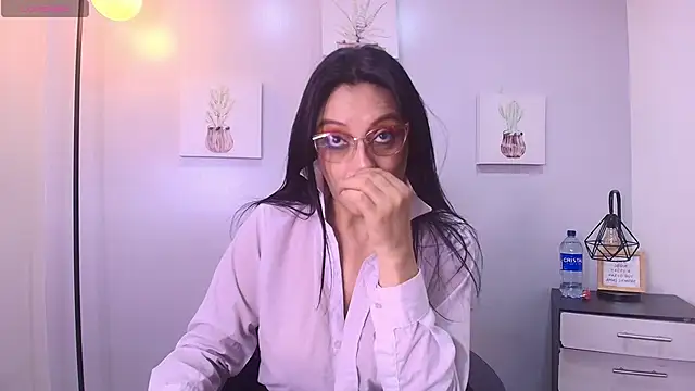 Zuzana21 online show from April 28, 1:04 pm
