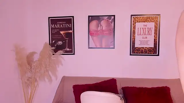 april higgins online show from November 24, 10:17 am