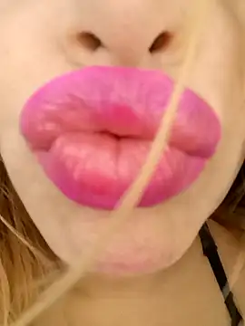 Nathahot69 online show from August 1, 10:39 am