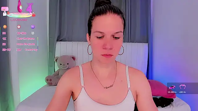 gatitavenecis online show from March 11, 9:28 pm