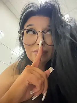Tisha Busty online show from July 31, 12:39 pm