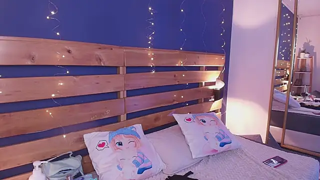 brigiitte rohan online show from October 22, 4:06 am