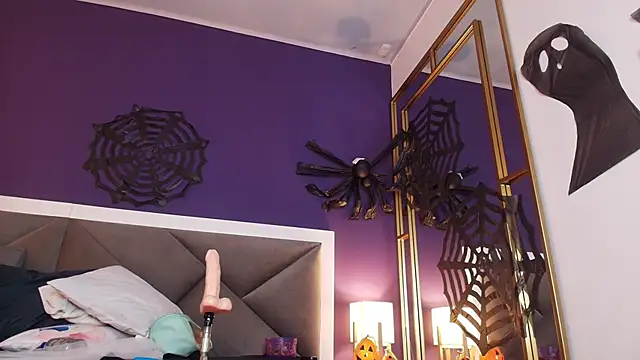 brigiitte rohan online show from November 1, 2:37 am