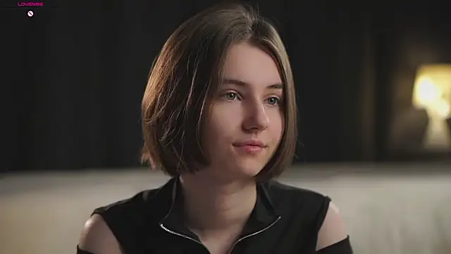 MeghanElson online show from February 3, 12:43 pm