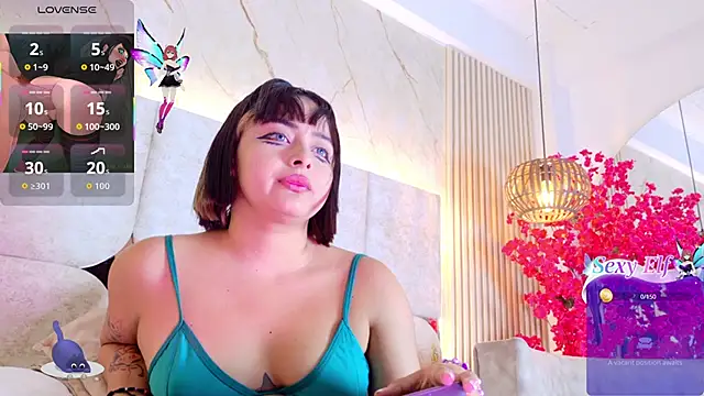 KimVelezz online show from June 14, 7:14 pm