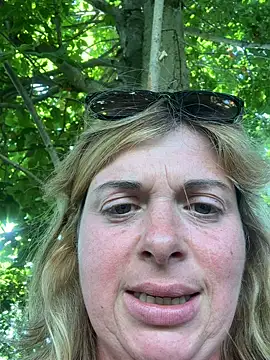 Lombada online show from June 29, 3:45 pm