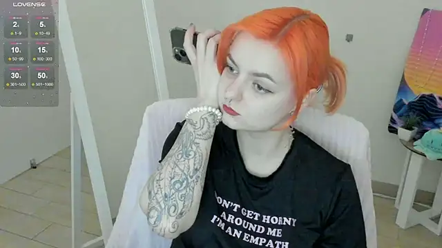 Fire Bestie online show from February 2, 1:54 pm