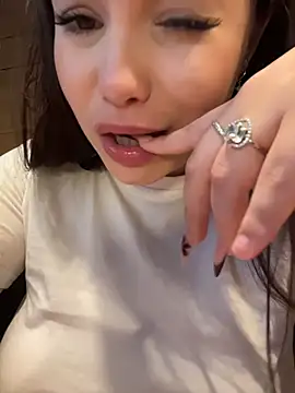 Chloe  Moon online show from July 24, 1:09 pm