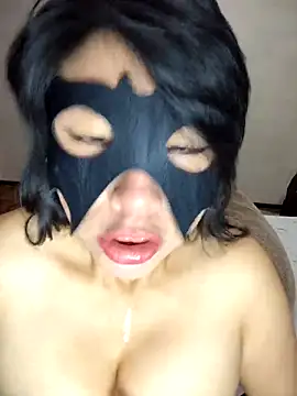 Giviper1 online show from November 16, 2:35 am