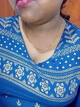 Attractive- Girl online show from November 30, 3:43 am