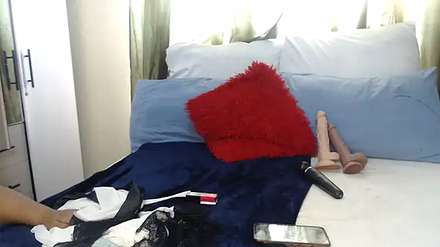 Foxybrownxx1 online show from November 7, 6:30 am