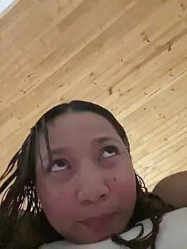 queen angelique online show from November 5, 1:33 am