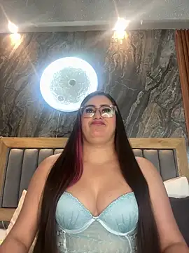 BellaPeers  online show from September 24, 11:53 am