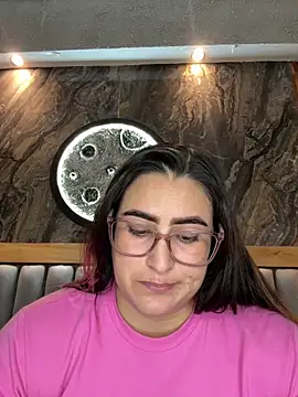 BellaPeers  online show from June 3, 2:33 pm
