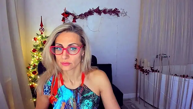 MuseOfStage online show from December 21, 11:36 am