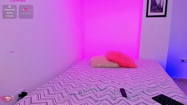 sasha fox00 online show from March 18, 1:32 am