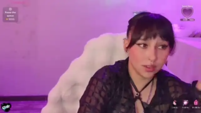 Skarlet Adams28 online show from July 29, 7:36 pm