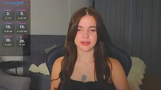 adrianawow1 online show from October 3, 1:11 am