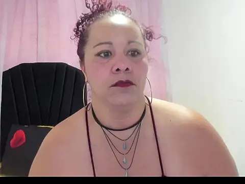Brunette sasha online show from August 3, 12:11 pm