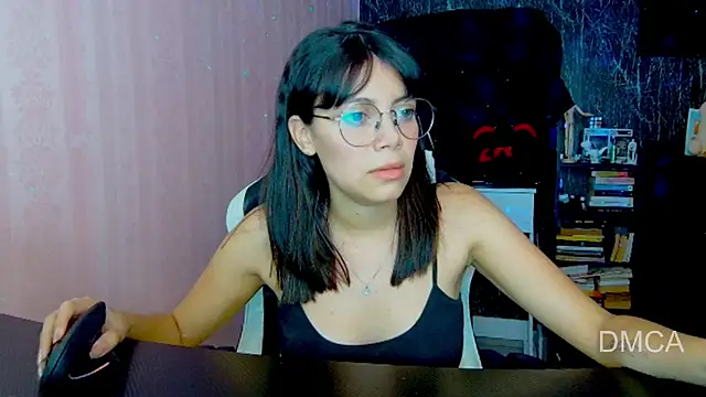 Snapshot of Drea_Foox chatting on September 11, 2:56 am Drea Foox online show from September 11, 2:56 am