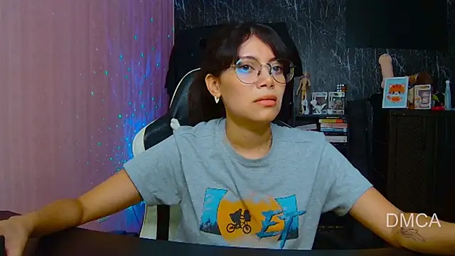 Snapshot of Drea_Foox chatting on October 23, 2:50 am Drea Foox online show from October 23, 2:50 am