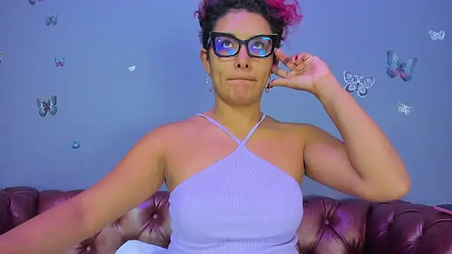 Kaira mosse online show from July 28, 11:39 am