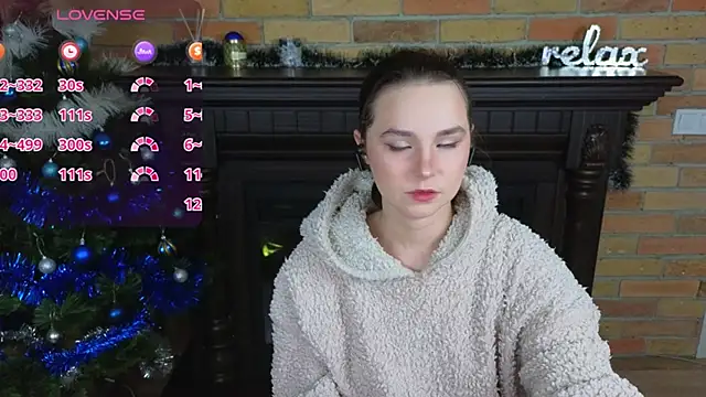 Ellie Sunset online show from January 19, 3:19 pm