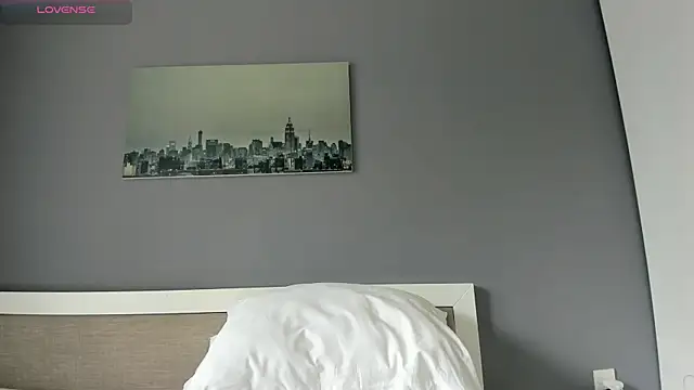 yumisunn online show from October 28, 4:07 am